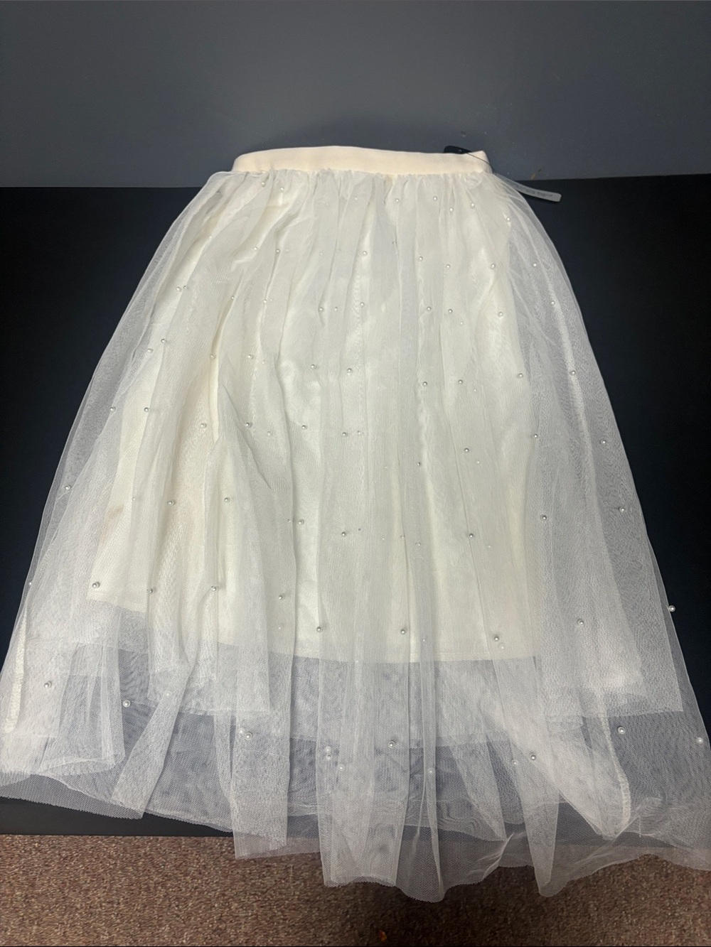 NWT Off white bead Skirt